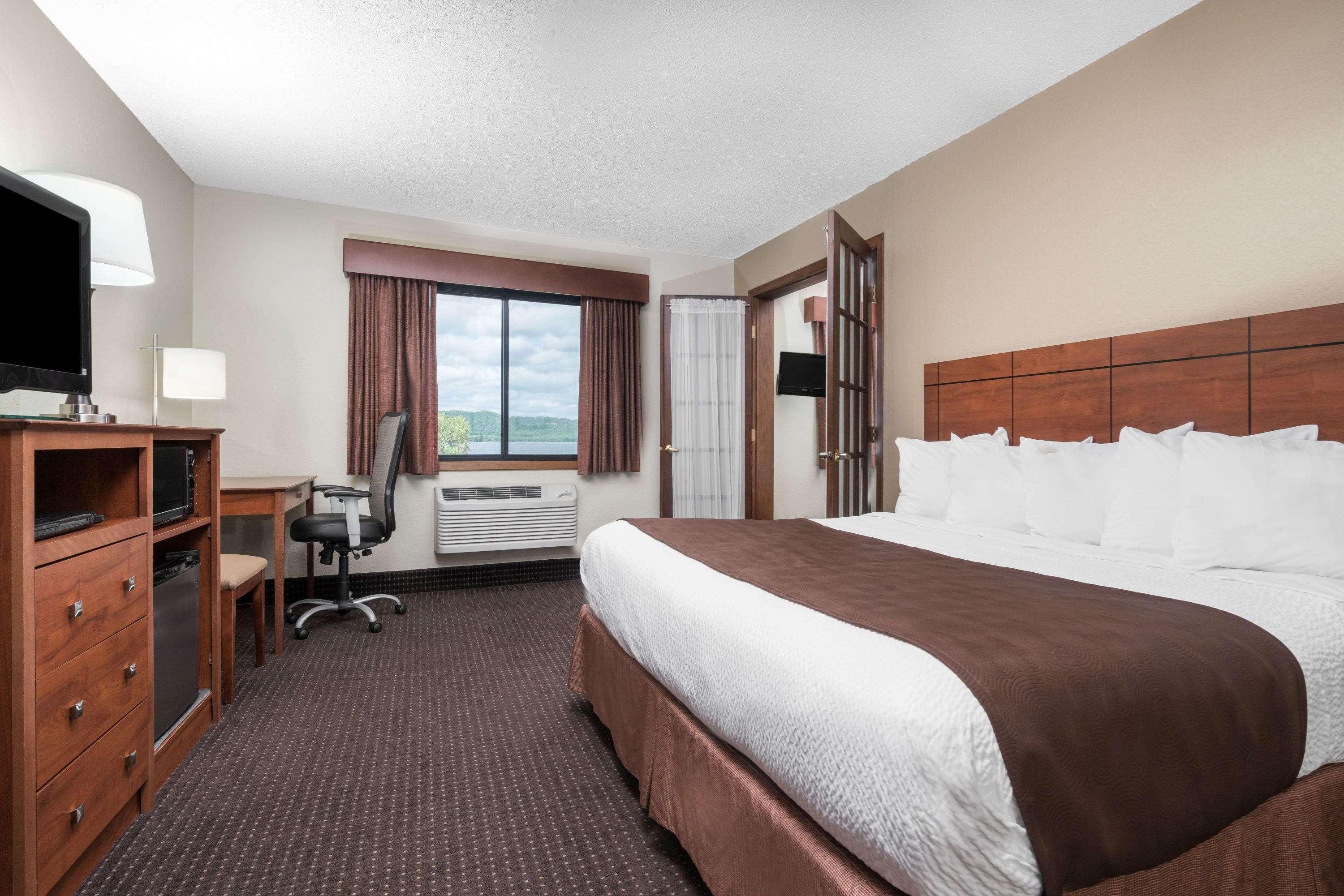 Americinn By Wyndham Lake City Ngoại thất bức ảnh