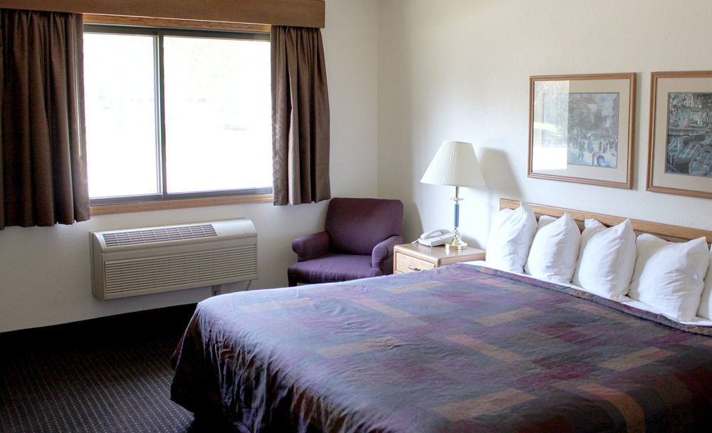 Americinn By Wyndham Lake City Ngoại thất bức ảnh